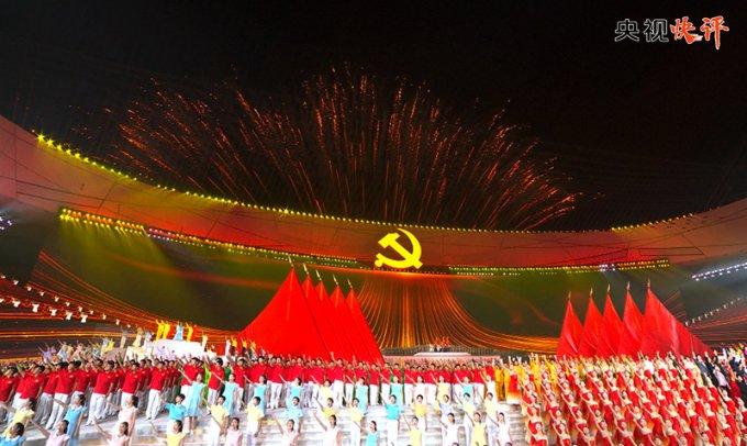 却是橙黄橘绿时!解锁铜梁区人民公园的彩色冬天→