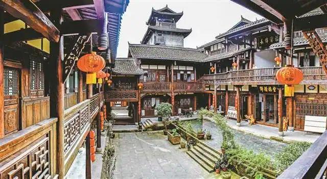 胡阳:留下李白最天真的一面
