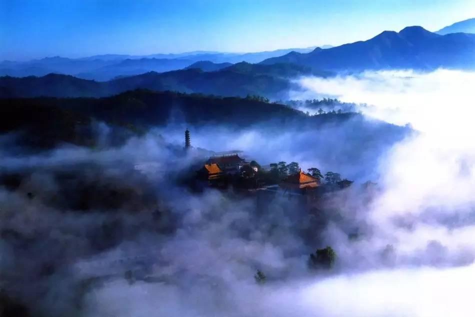 古代盔甲都有什么颜色的游戏画面